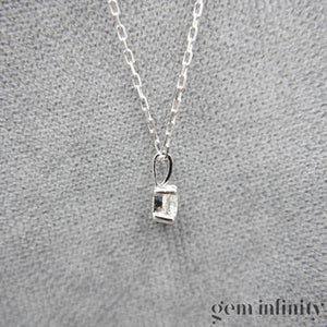 Collier solitaire diamant or gris