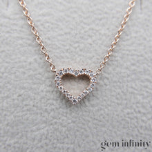 Charger l&#39;image dans la galerie, Collier coeur or rose et diamants
